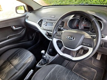 Used Kia Picanto 2017 for sale - 75178105: Photo