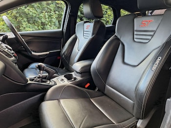 Used Ford Focus 2012 for sale - 75700045: Photo