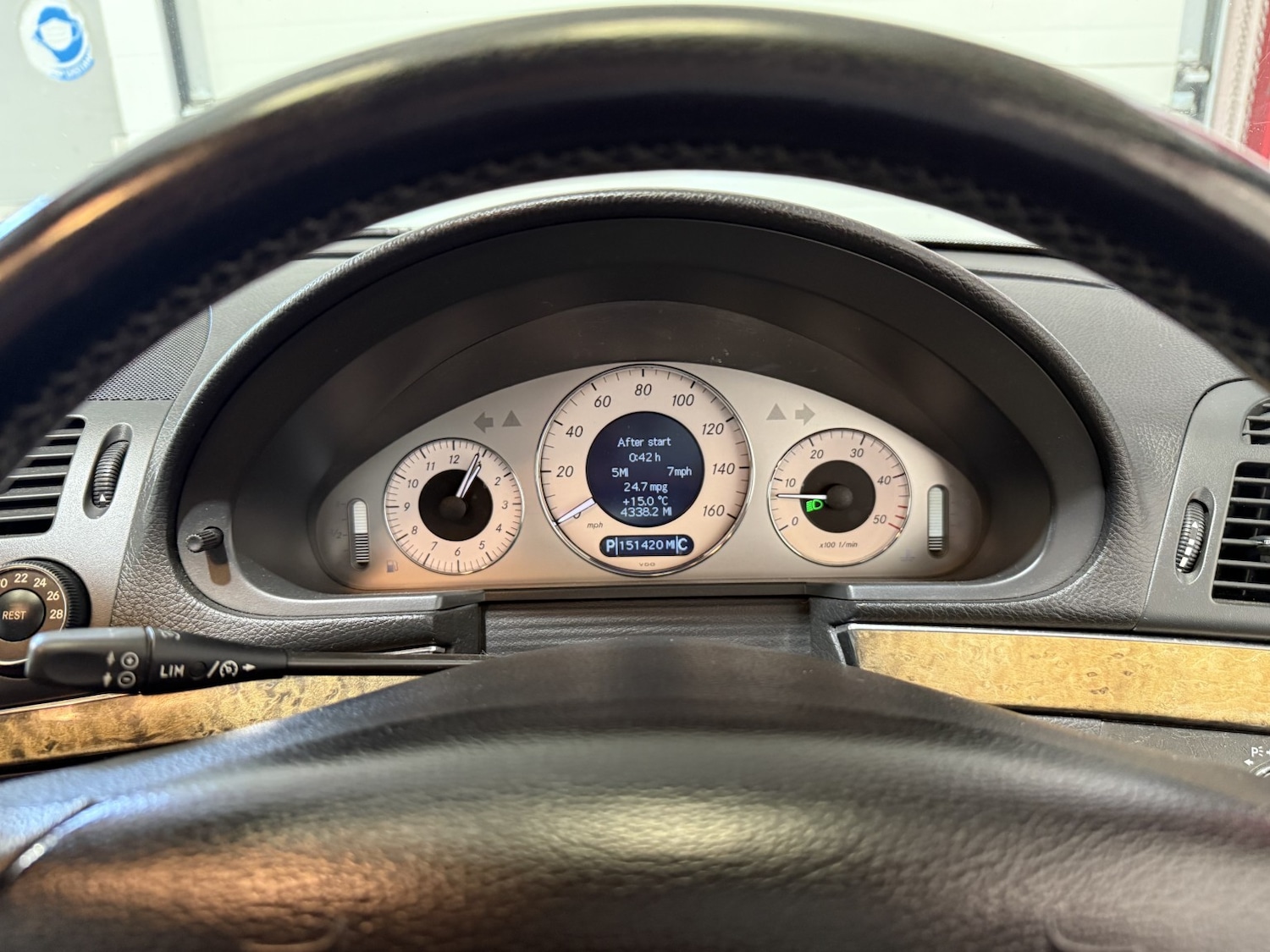 Used Mercedes-Benz E Class 2005 for sale - 76497448: Photo 13