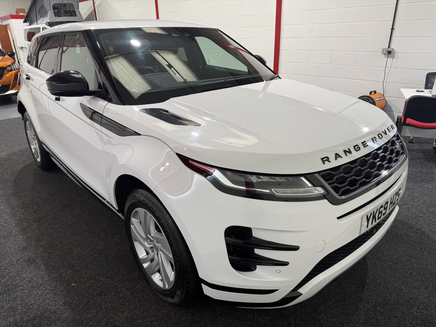 Used Land Rover Range Rover Evoque 2019 for sale - 77508590: Photo 11