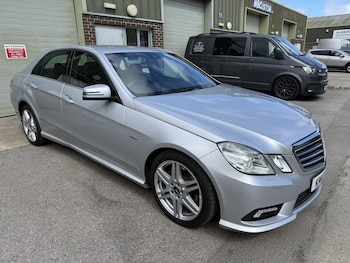 Used Mercedes-Benz E Class 2010 for sale - 79429712: Photo
