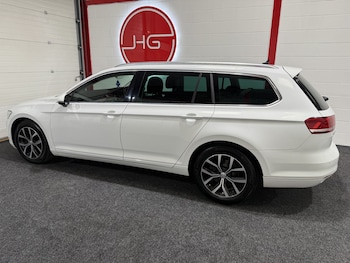 Used Volkswagen Passat 2015 for sale - 78987027: Photo