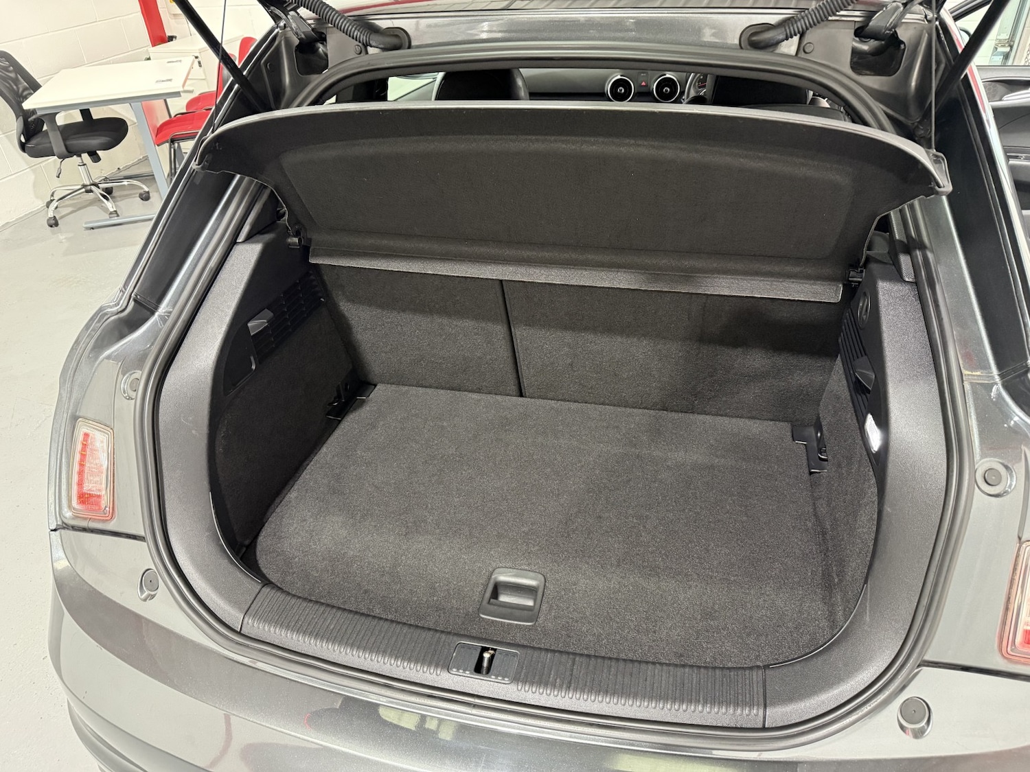 Used Audi A1 2014 for sale - 76670749: Photo 20