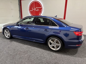 Used Audi A4 2017 for sale - 79130746: Photo