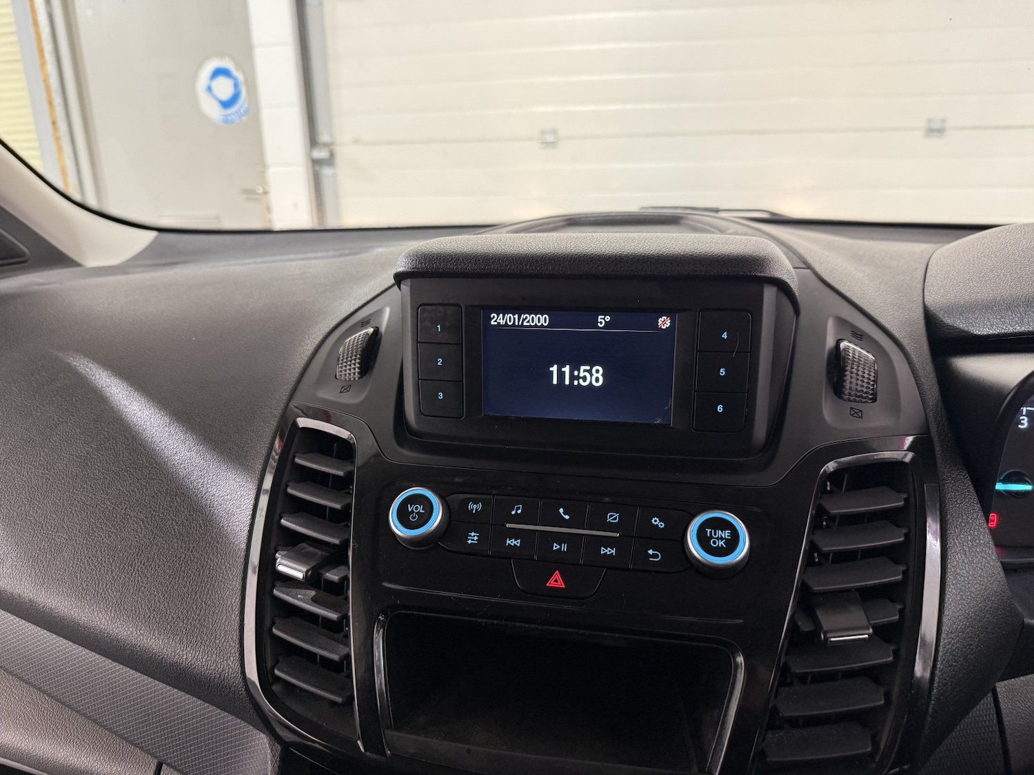 Used Ford Transit Connect 2020 for sale - 77140625: Photo 22