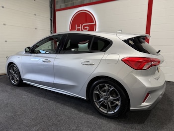 Used Ford Focus 2021 for sale - 78545792: Photo