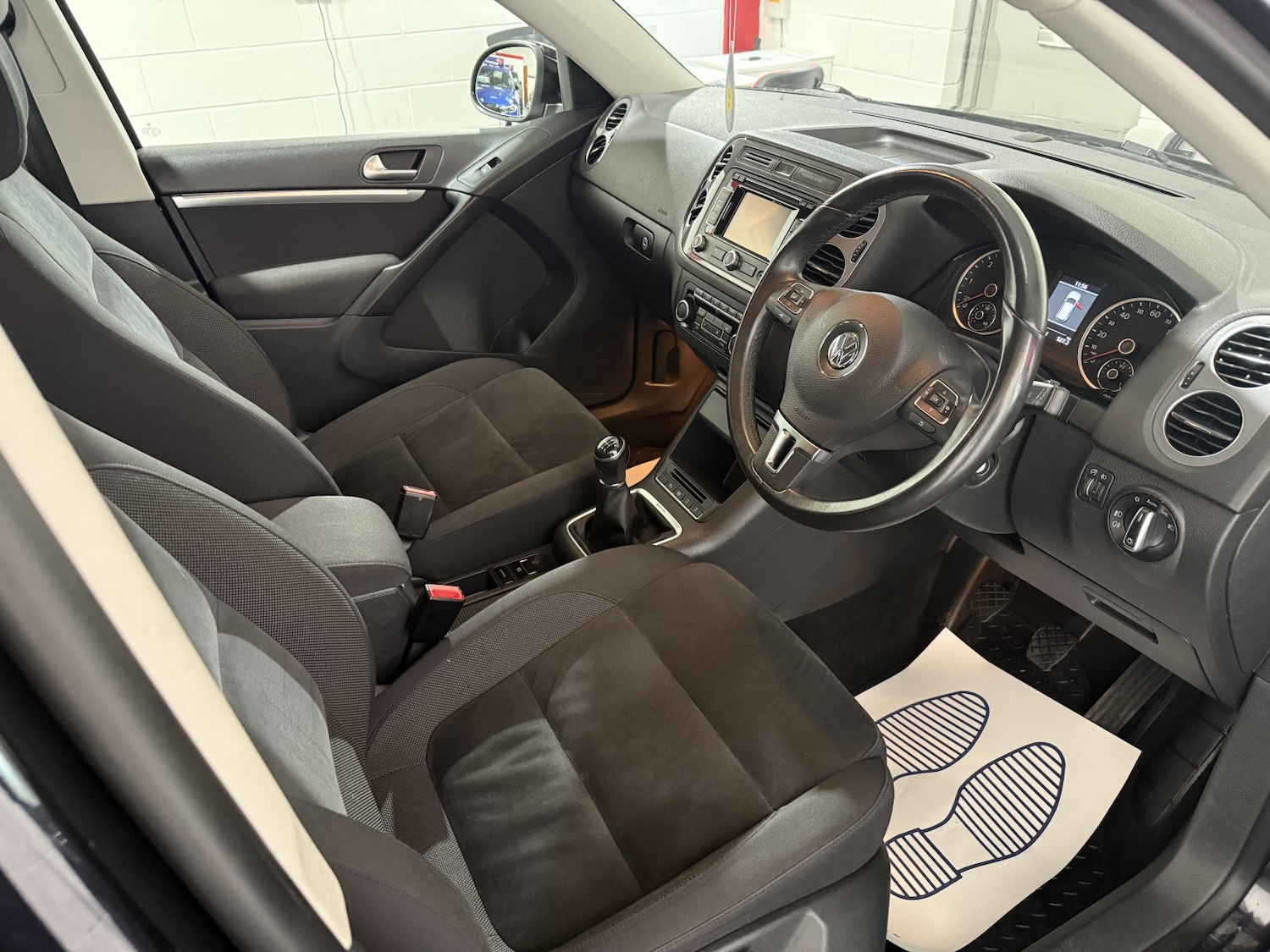 Used Volkswagen Tiguan 2014 for sale - 76884796: Photo 13