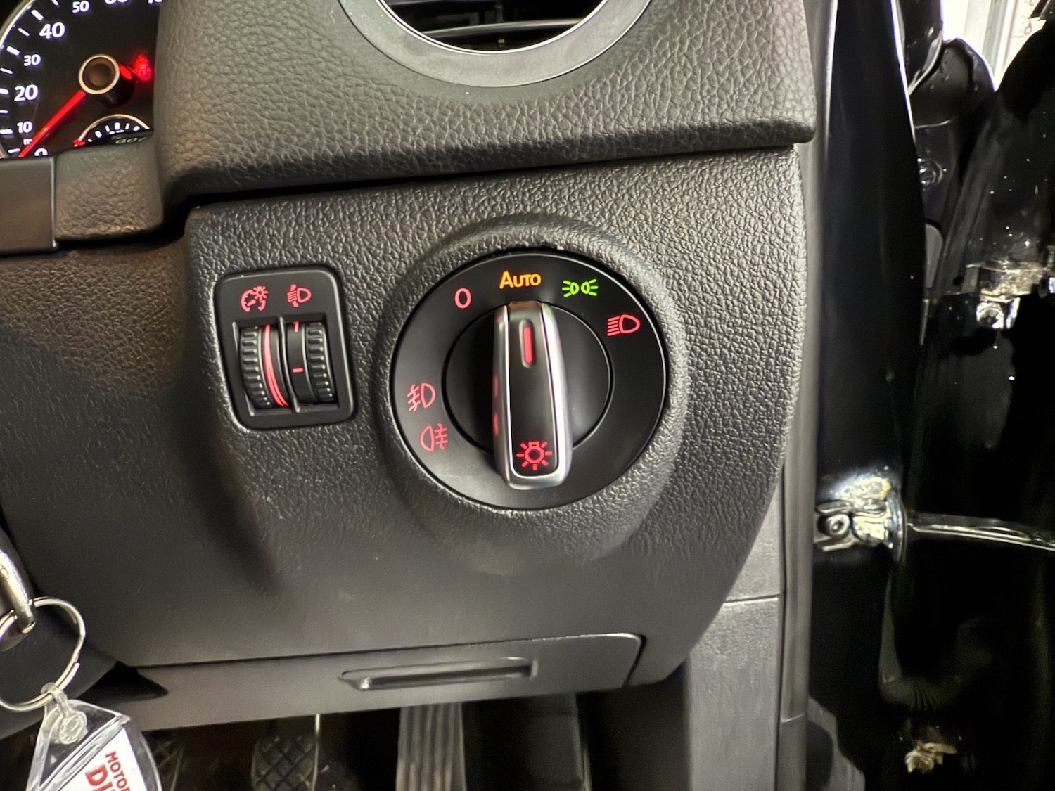 Used Volkswagen Tiguan 2014 for sale - 76884796: Photo 19