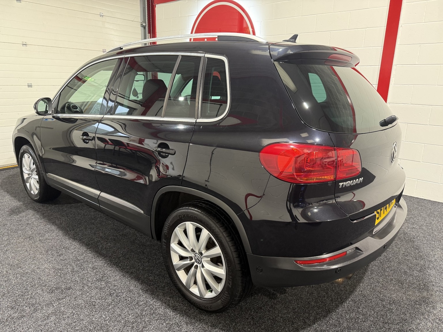 Used Volkswagen Tiguan 2014 for sale - 76884796: Photo 4