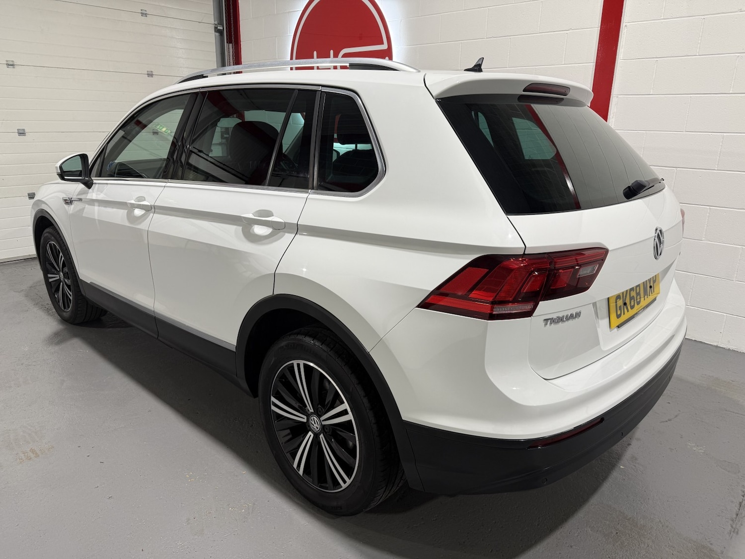 Used Volkswagen Tiguan 2018 for sale - 76741330: Photo 4