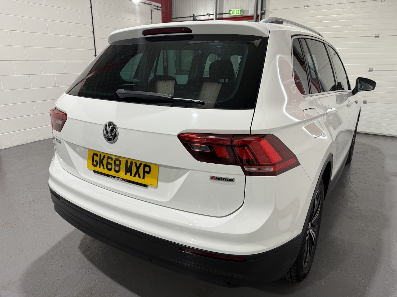 Used Volkswagen Tiguan 2018 for sale - 76741330: Photo 6