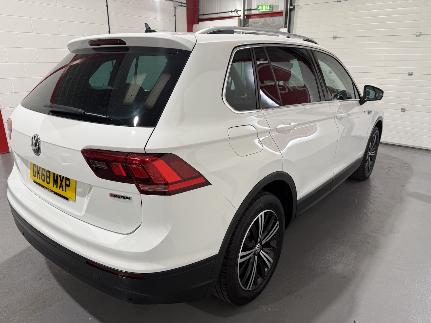 Used Volkswagen Tiguan 2018 for sale - 76741330: Photo 7