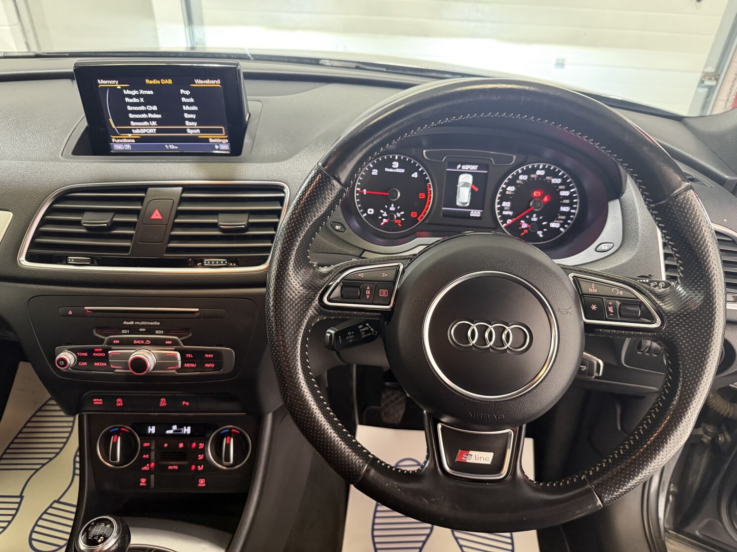 Used Audi Q3 2016 for sale - 76358080: Photo 17