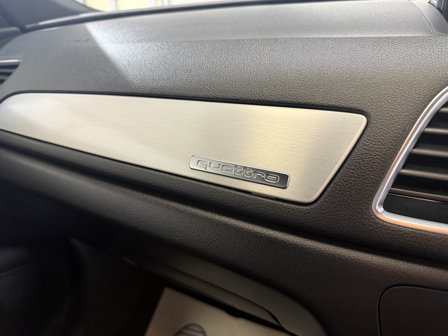 Used Audi Q3 2016 for sale - 76358080: Photo 20