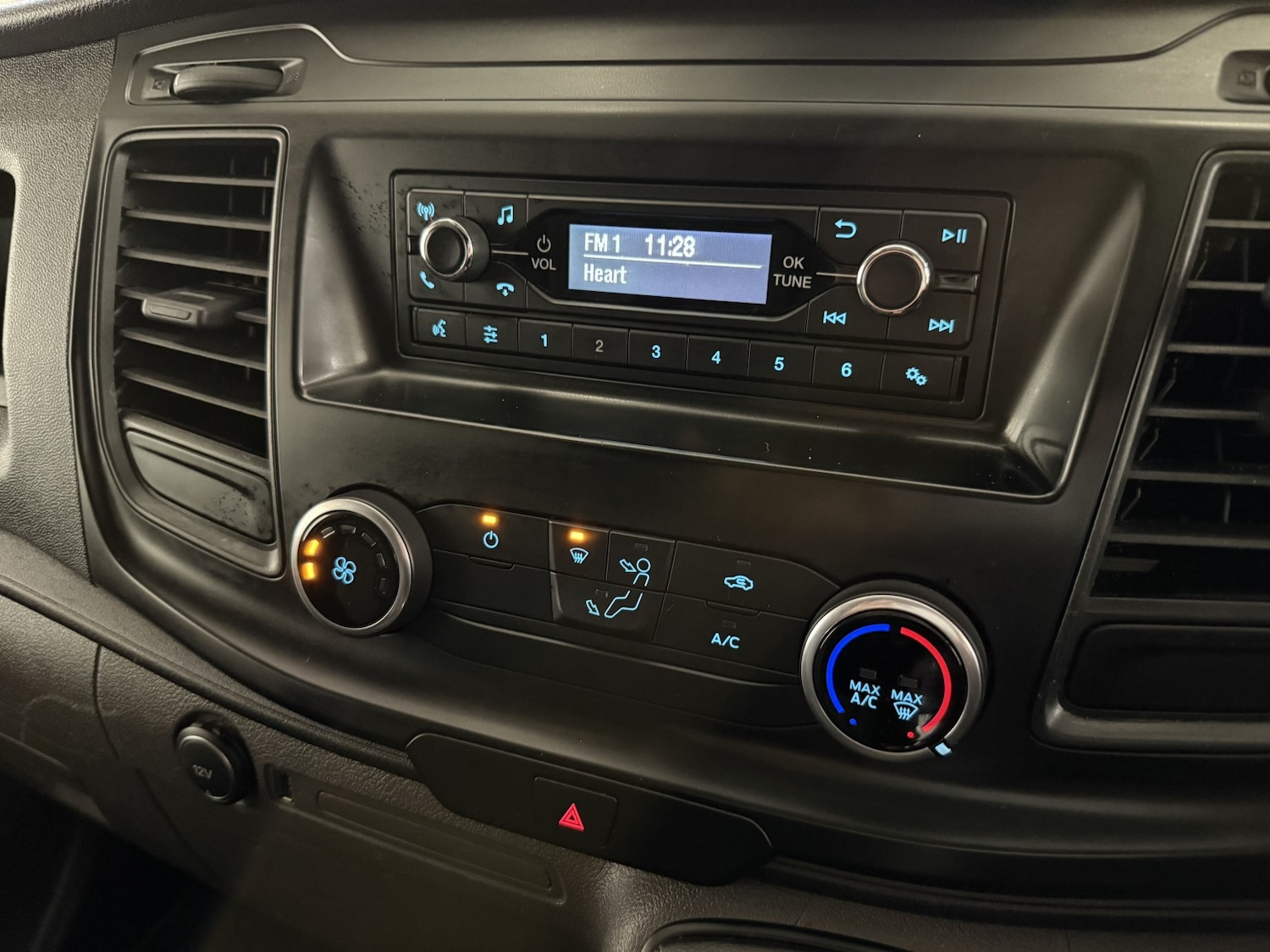 Used Ford Transit Custom 2019 for sale - 76855425: Photo 34