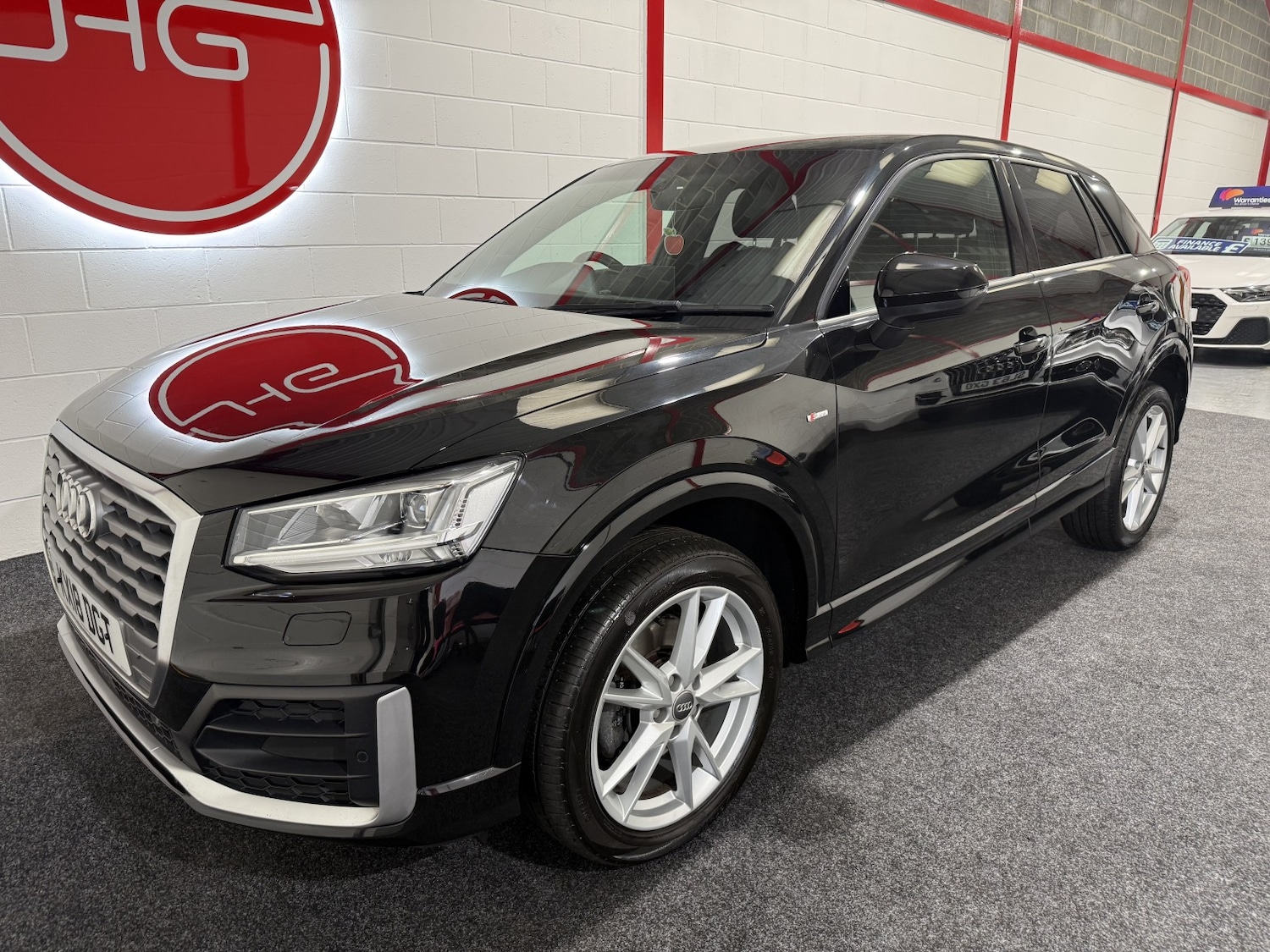 Used Audi Q2 2018 for sale - 77395133: Photo 2