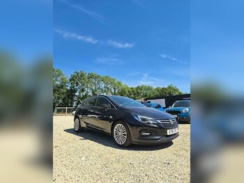 Used Vauxhall Astra 2016 for sale - 79629902: Photo