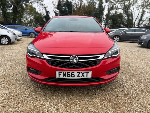 Used Vauxhall Astra 2016 for sale - 76214957: Photo 1