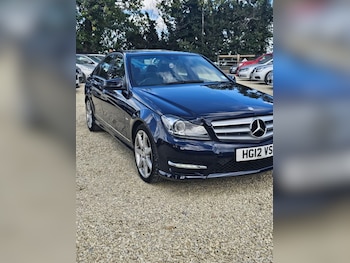 Used Mercedes-Benz C-Class 2012 for sale - 75927668: Photo