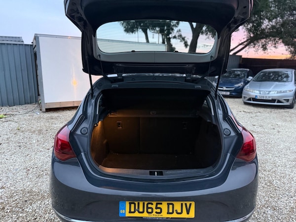 Used Vauxhall Astra 2015 for sale - 75414440: Photo 16