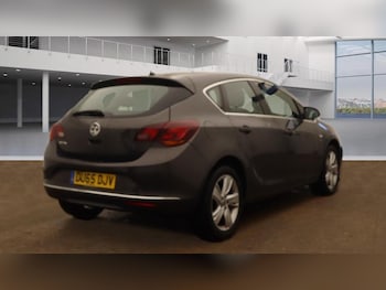 Used Vauxhall Astra 2015 for sale - 75414440: Photo