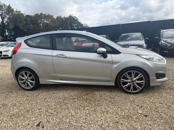 Used Ford Fiesta 2013 for sale - 76060244: Photo 3