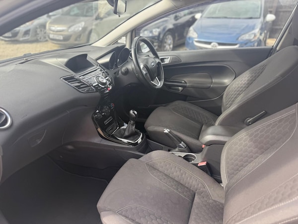 Used Ford Fiesta 2013 for sale - 76060244: Photo 7