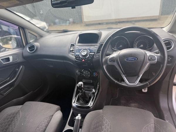 Used Ford Fiesta 2013 for sale - 76060244: Photo 9