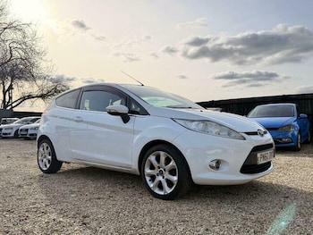 Used Ford Fiesta 2010 for sale - 79629861: Photo