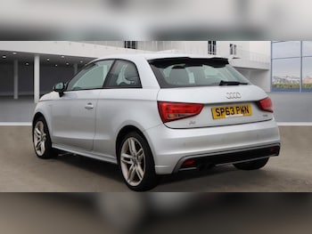 Used Audi A1 2013 for sale - 76214469: Photo 3