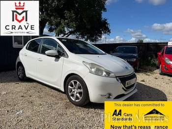 Used Peugeot 208 2012 for sale - 79739102: Photo