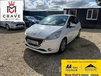 Used Peugeot 208 2012 for sale - 79739102: Photo