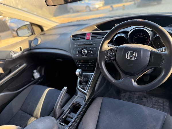 Used Honda Civic 2012 for sale - 76094447: Photo 11