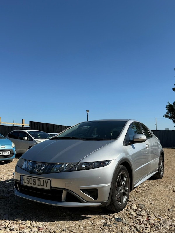 Used Honda Civic 2009 for sale - 75414037: Photo 3
