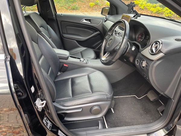 Used Mercedes-Benz B-Class 2015 for sale - 76227847: Photo 13