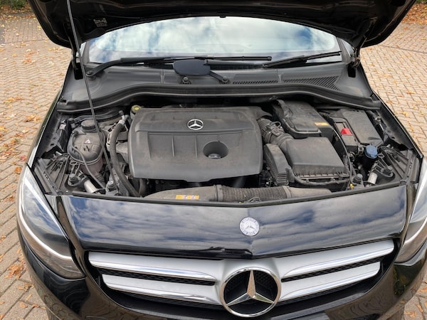 Used Mercedes-Benz B-Class 2015 for sale - 76227847: Photo 15