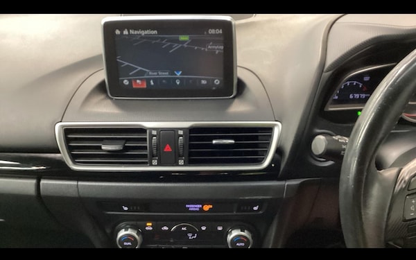 Used Mazda Mazda3 2015 for sale - 74712404: Photo 7