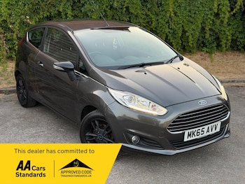 Used Ford Fiesta 2015 for sale - 79303974: Photo