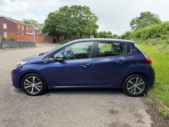Used Peugeot 208 2016 for sale - 78783635: Photo