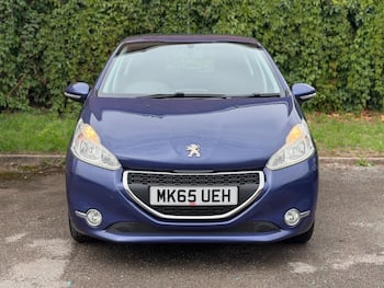 Used Peugeot 208 2015 for sale - 79740629: Photo