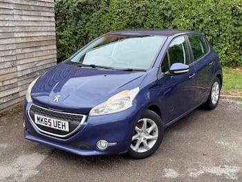 Used Peugeot 208 2015 for sale - 79740629: Photo
