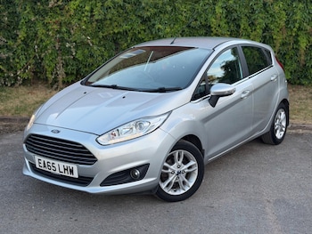 Used Ford Fiesta 2015 for sale - 79026405: Photo