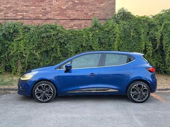 Used Renault Clio 2018 for sale - 79248727: Photo