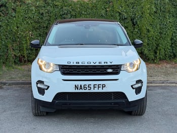 Used Land Rover Discovery Sport 2015 for sale - 79621396: Photo