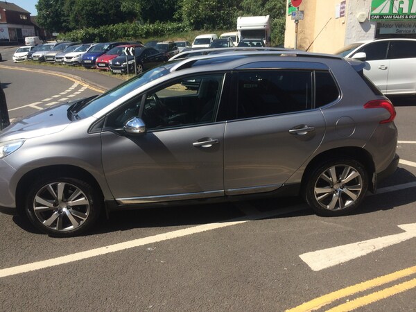 Used Peugeot 2008 2015 for sale - 75008277: Photo 8
