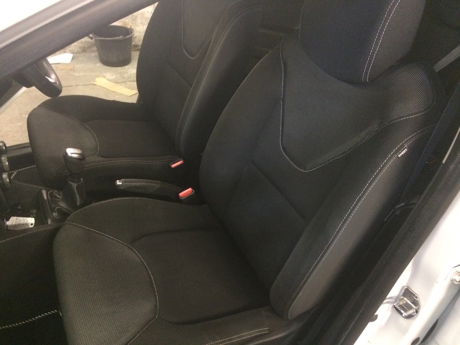 Used Renault Clio 2017 for sale - 76088754: Photo 11