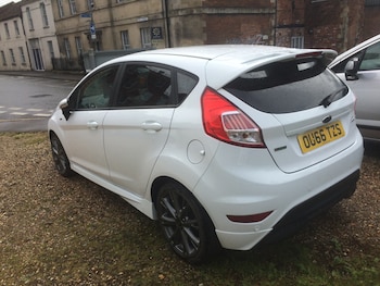 Used Ford Fiesta 2016 for sale - 78579948: Photo
