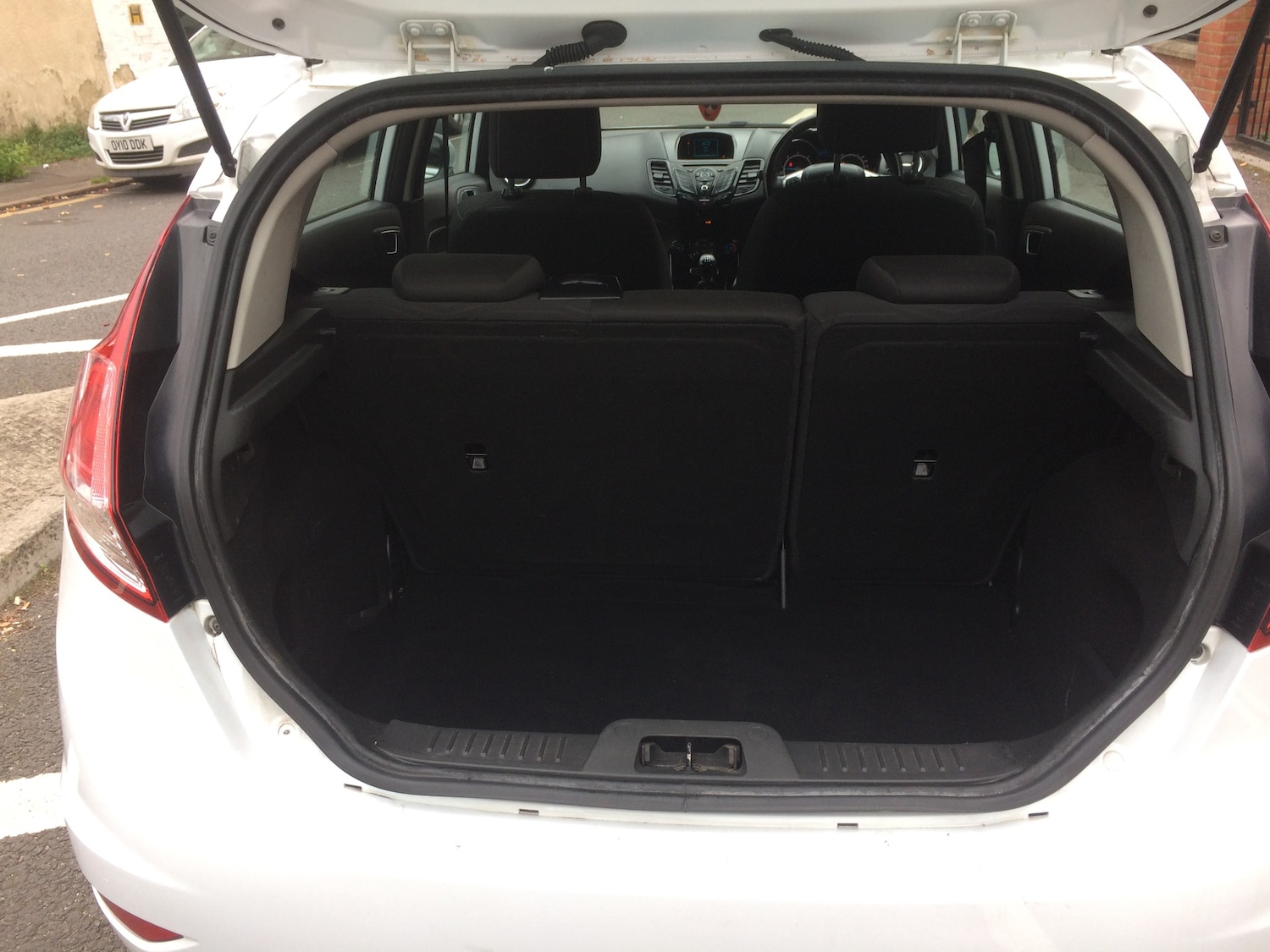 Used Ford Fiesta 2015 for sale - 76309992: Photo 11