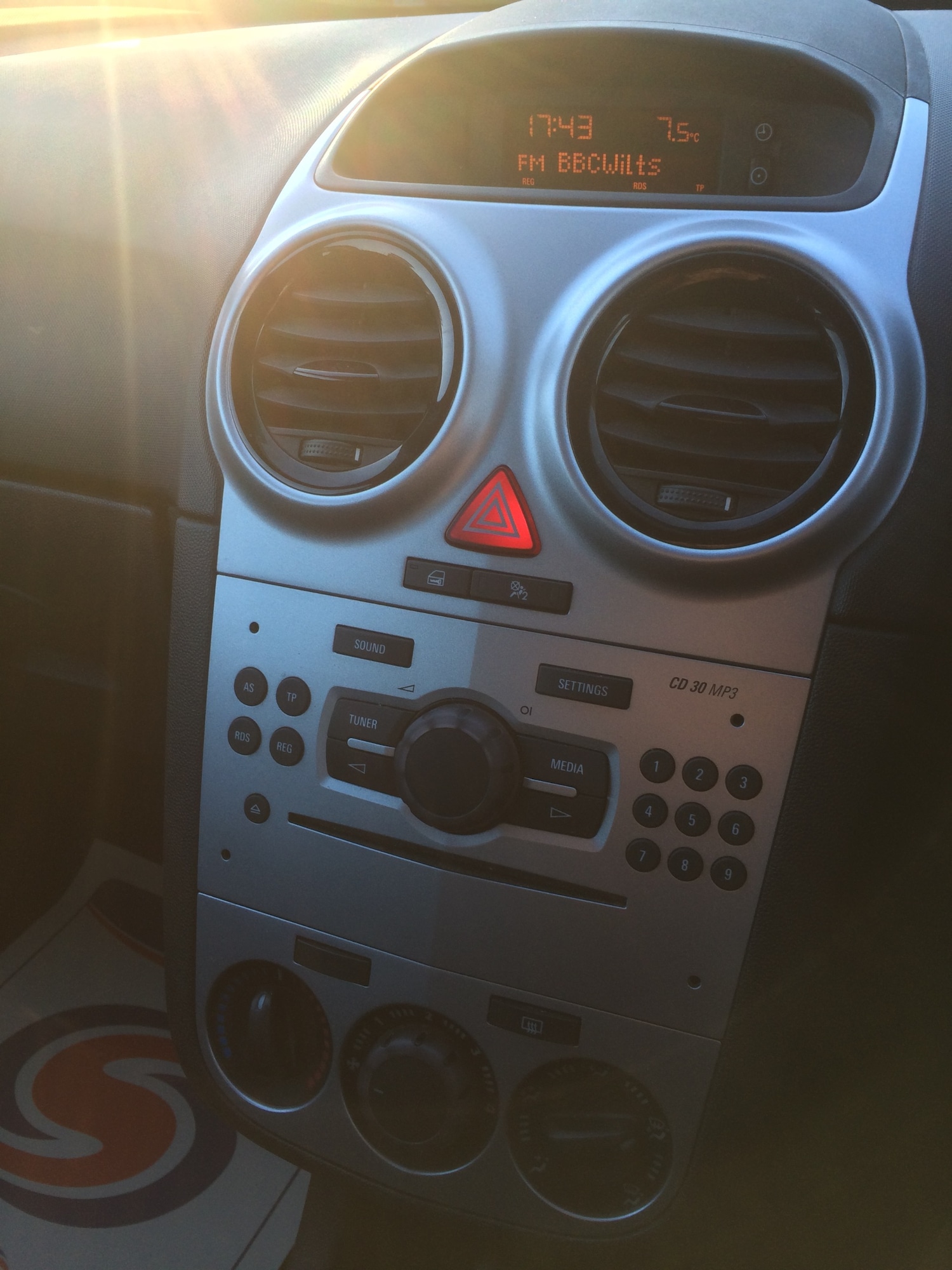 Used Vauxhall Corsa 2014 for sale - 77011741: Photo 7