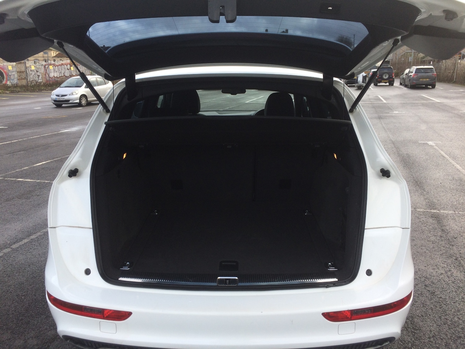 Used Audi Q5 2011 for sale - 77801988: Photo 7